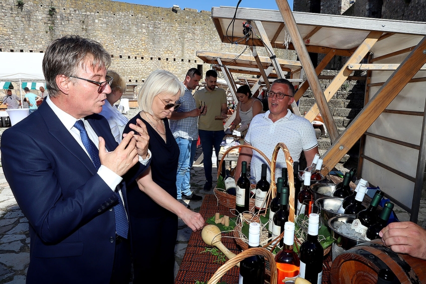Međunarodna izložba &quot;Wine route and food&quot; u Smederevu opravdala očekivanja